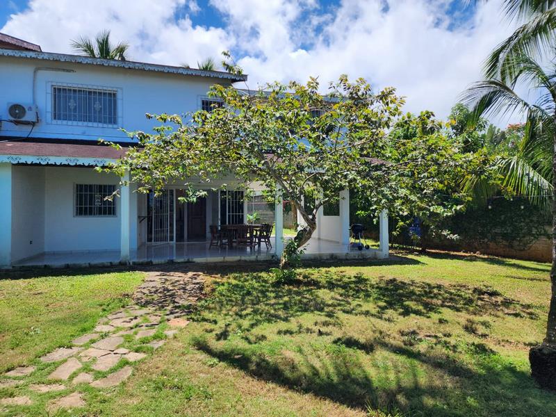 Ref: V-V250601 / VILLA 3 BEDROOMS AT 10 MINUTES FROM ALL THE BEACH